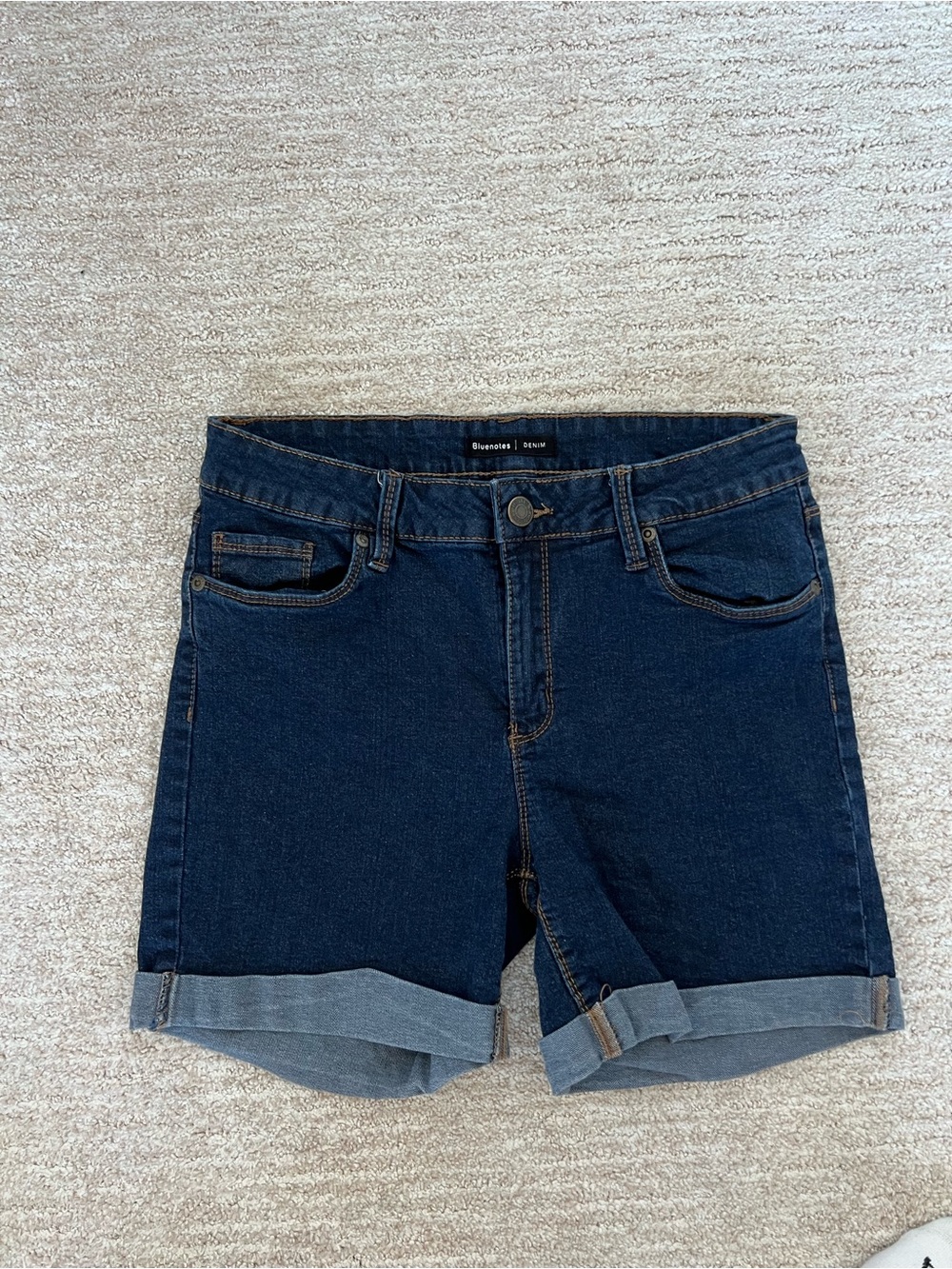 Bluenotes Dark wash denim shorts size 27